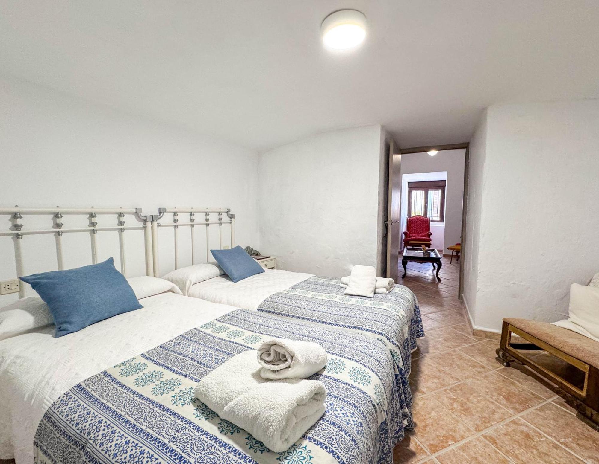 Casa Cueva Rural Vico Ideal Grandes Grupos Freila Esterno foto